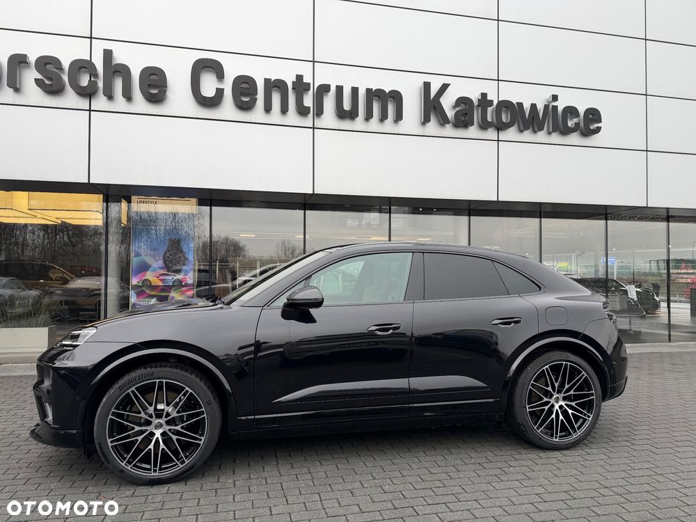 Porsche Macan - 2
