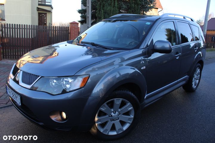 Mitsubishi Outlander - 26