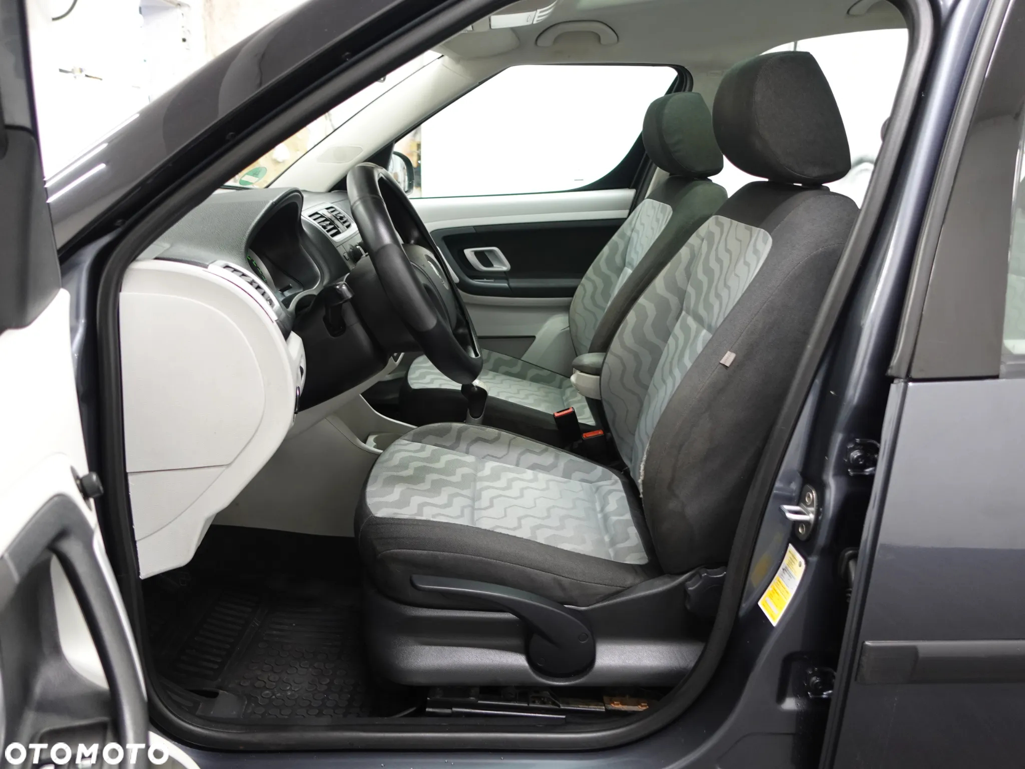 Skoda Roomster 1.2 12V Style - 22