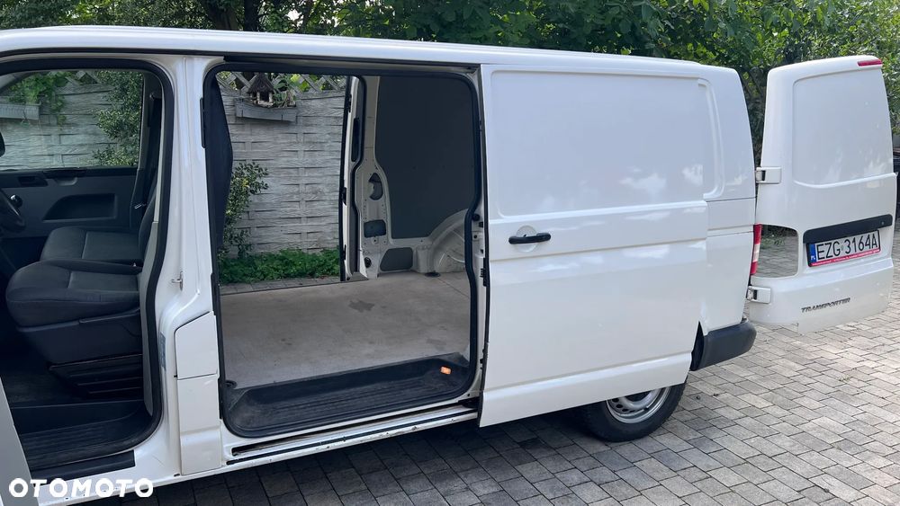 Volkswagen Transporter T5 - 5