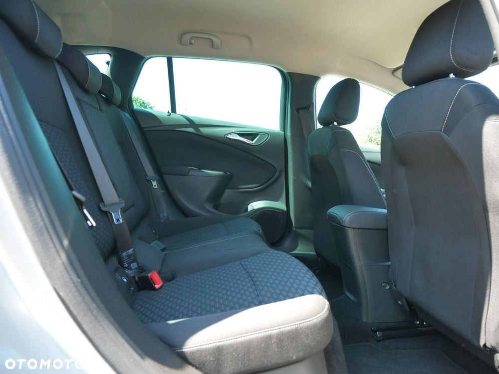 Opel Astra 1.0 Turbo Start/Stop Edition - 29