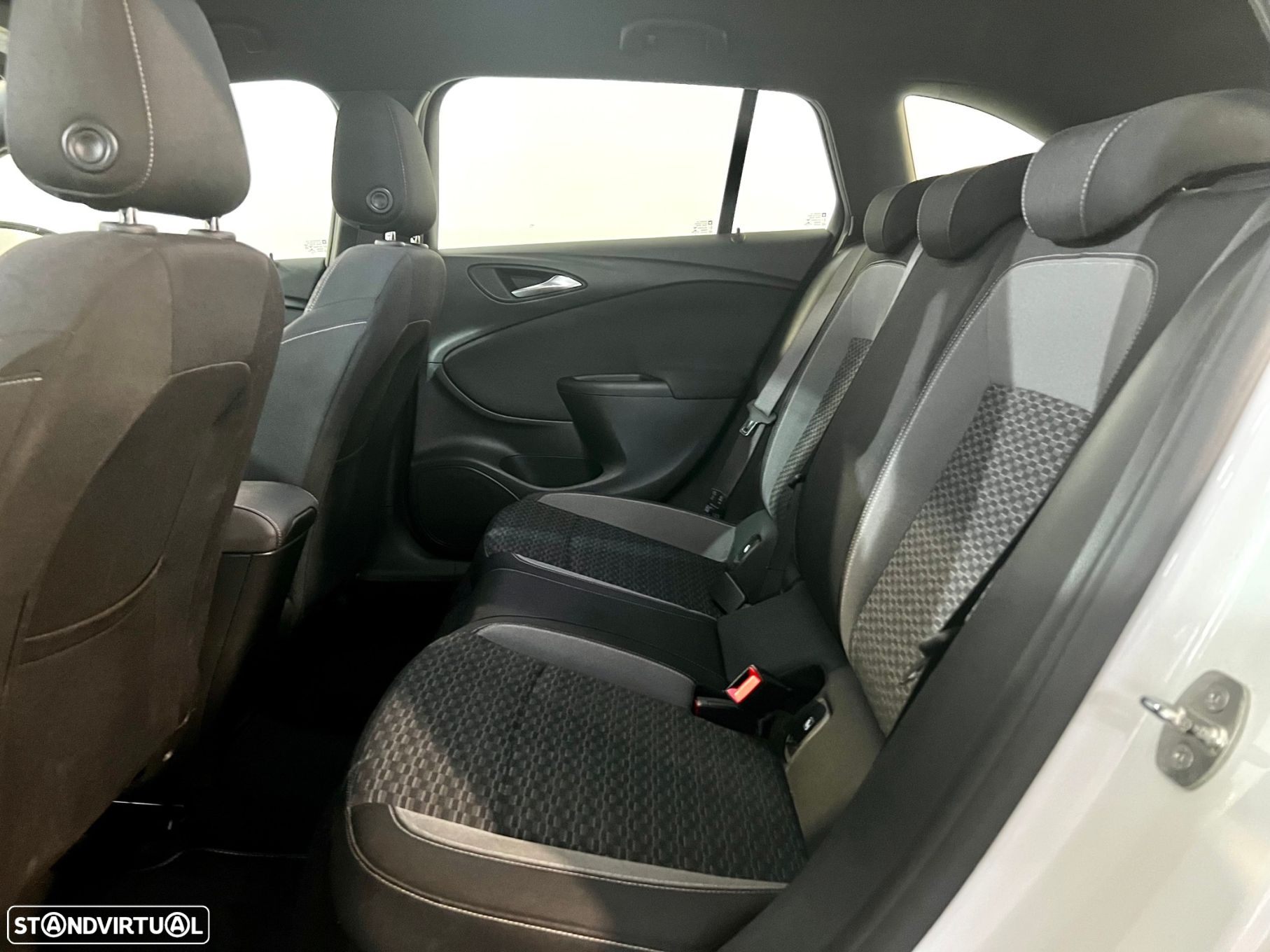 Opel Astra Sports Tourer 1.5 D Design & Tech S/S - 5