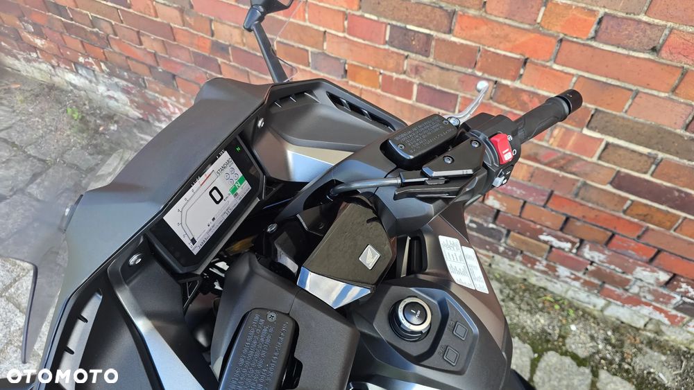 Honda NSS - 15