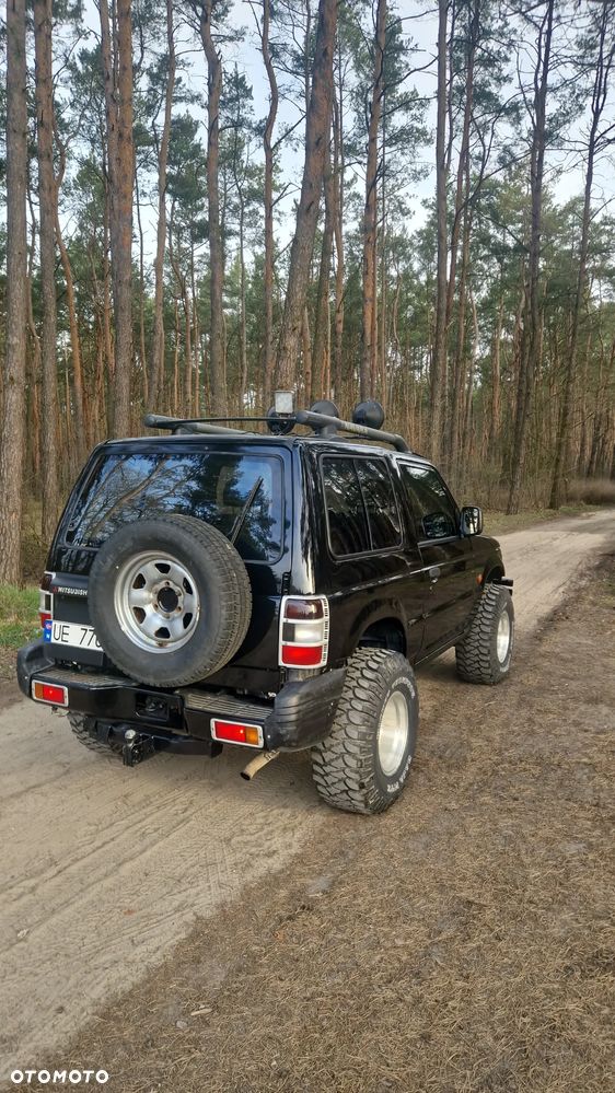 Mitsubishi Pajero 2.5 TD GL - 10