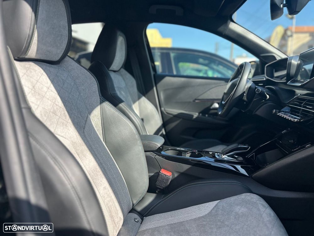 Peugeot e-208 50 kWh GT Pack - 31