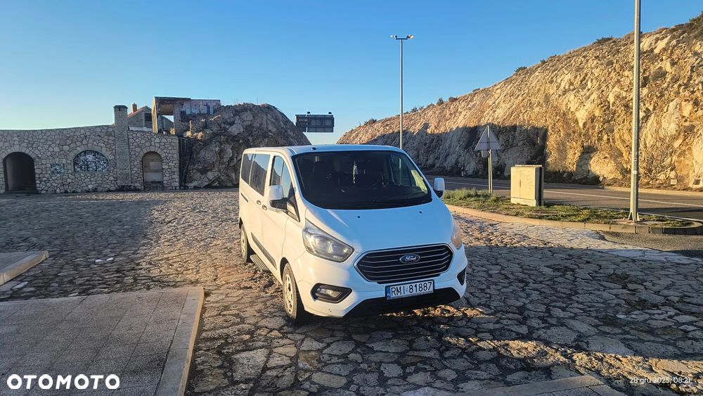 Ford Transit Custom - 13