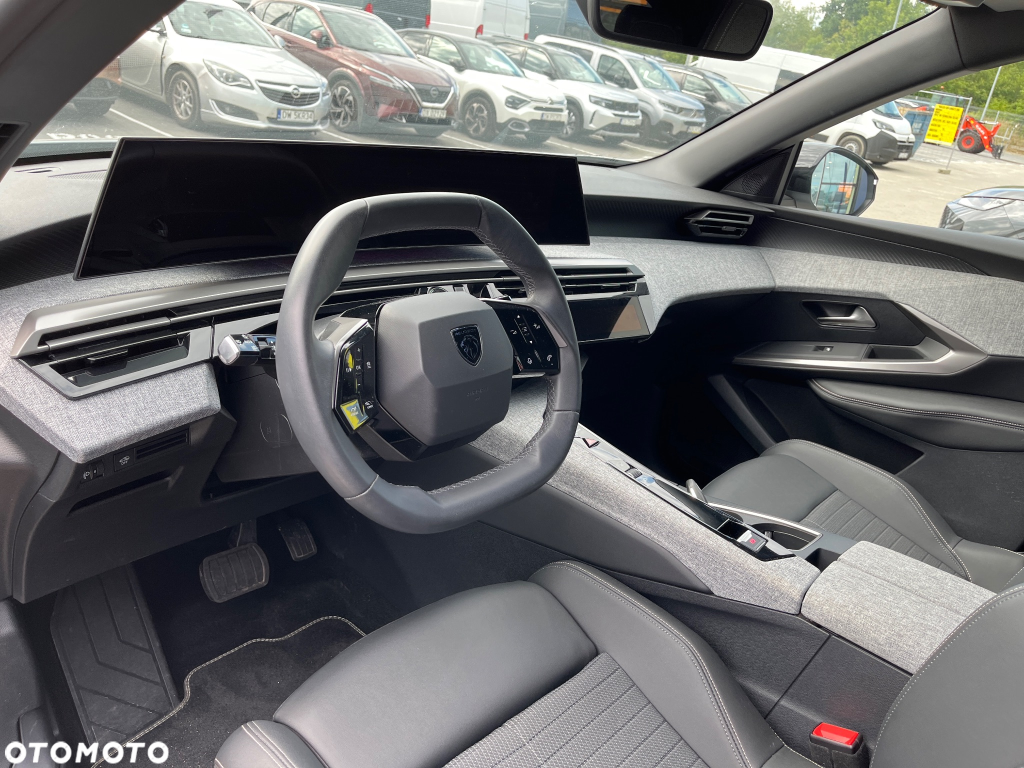 Peugeot 3008 1.2 PureTech mHEV Allure Pack S&S e-DCS6 - 7