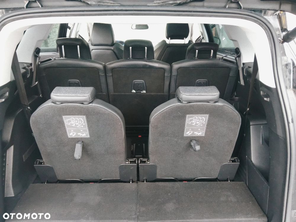 Peugeot 5008 1.2 PureTech Allure Pack S&S EAT8 - 16