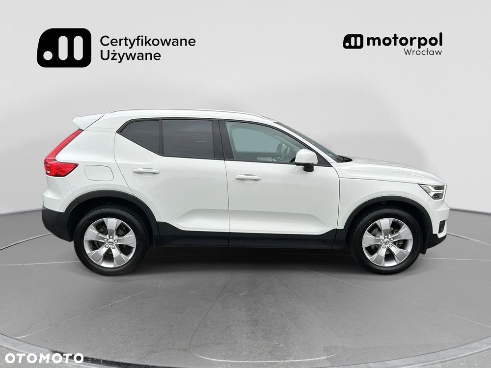 Volvo XC 40 T3 Momentum Pro - 15