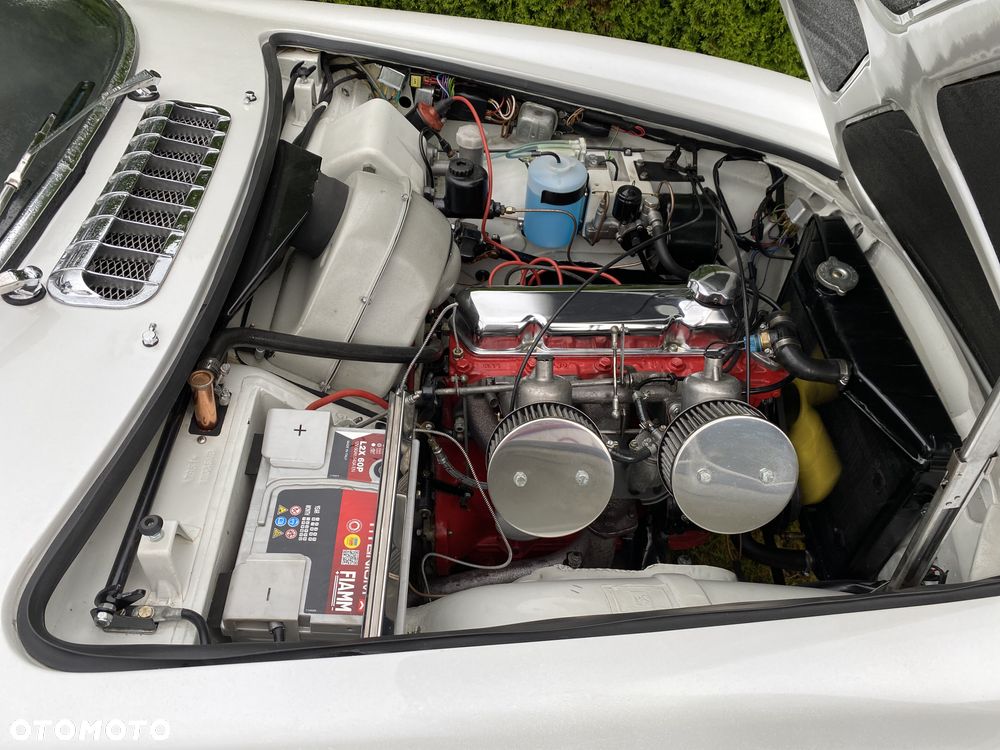Volvo P1800 - 10