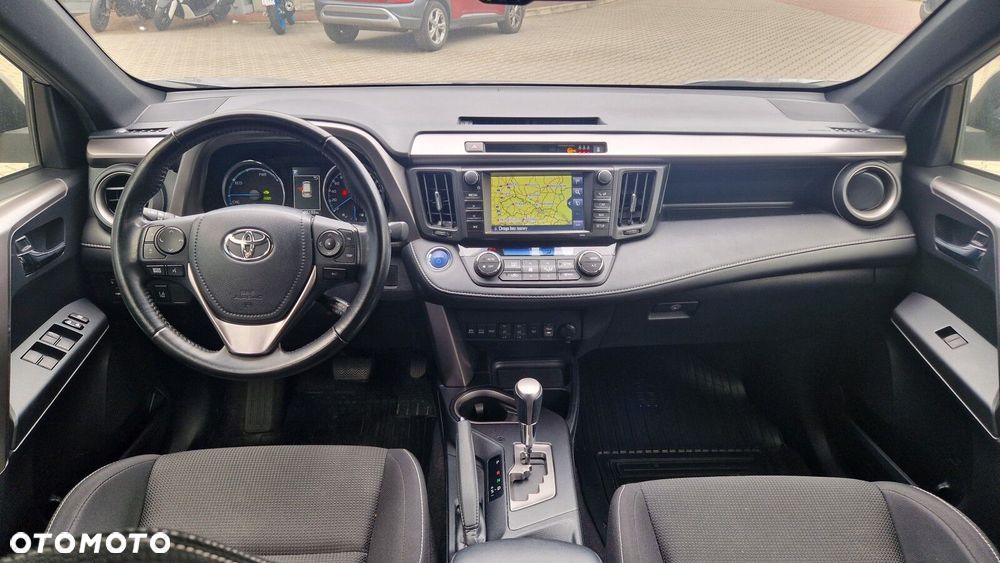 Toyota RAV4 Hybrid Premium 4x2 - 10