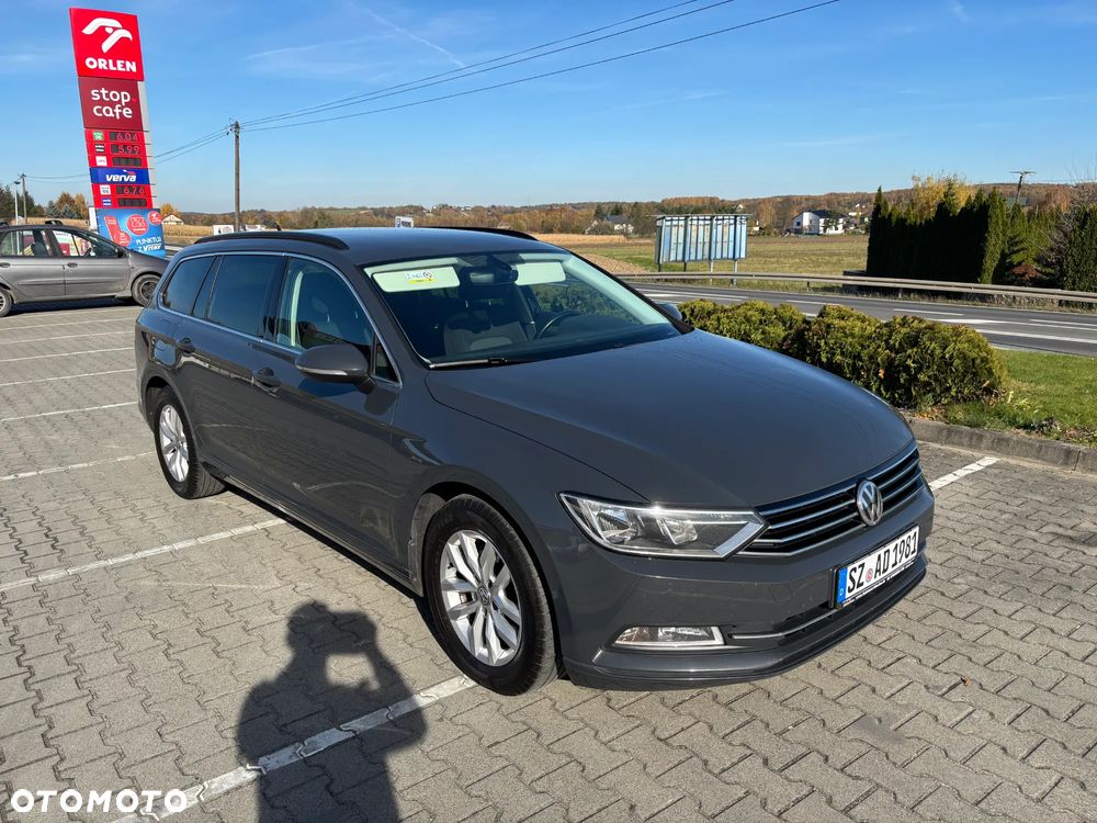 Volkswagen Passat Variant 2.0 TDI SCR BlueMotion Comfortline - 2
