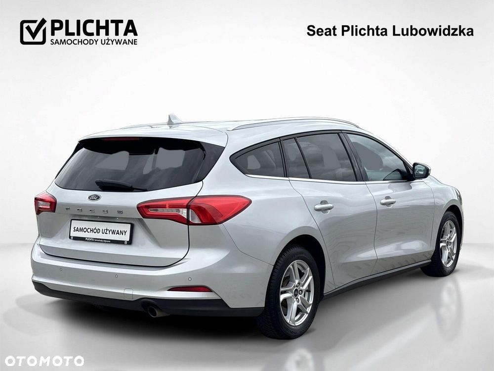 Ford Focus - 6