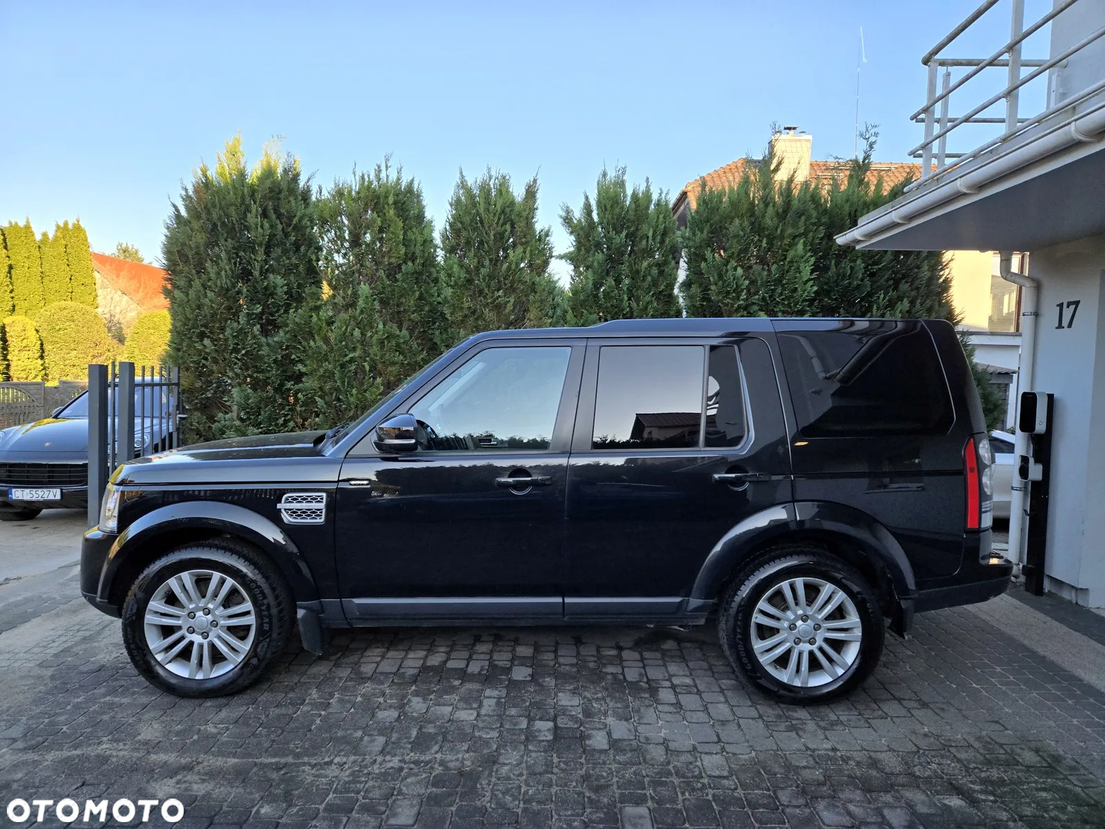 Land Rover Discovery IV 3.0 SD V6 HSE EU6 - 3