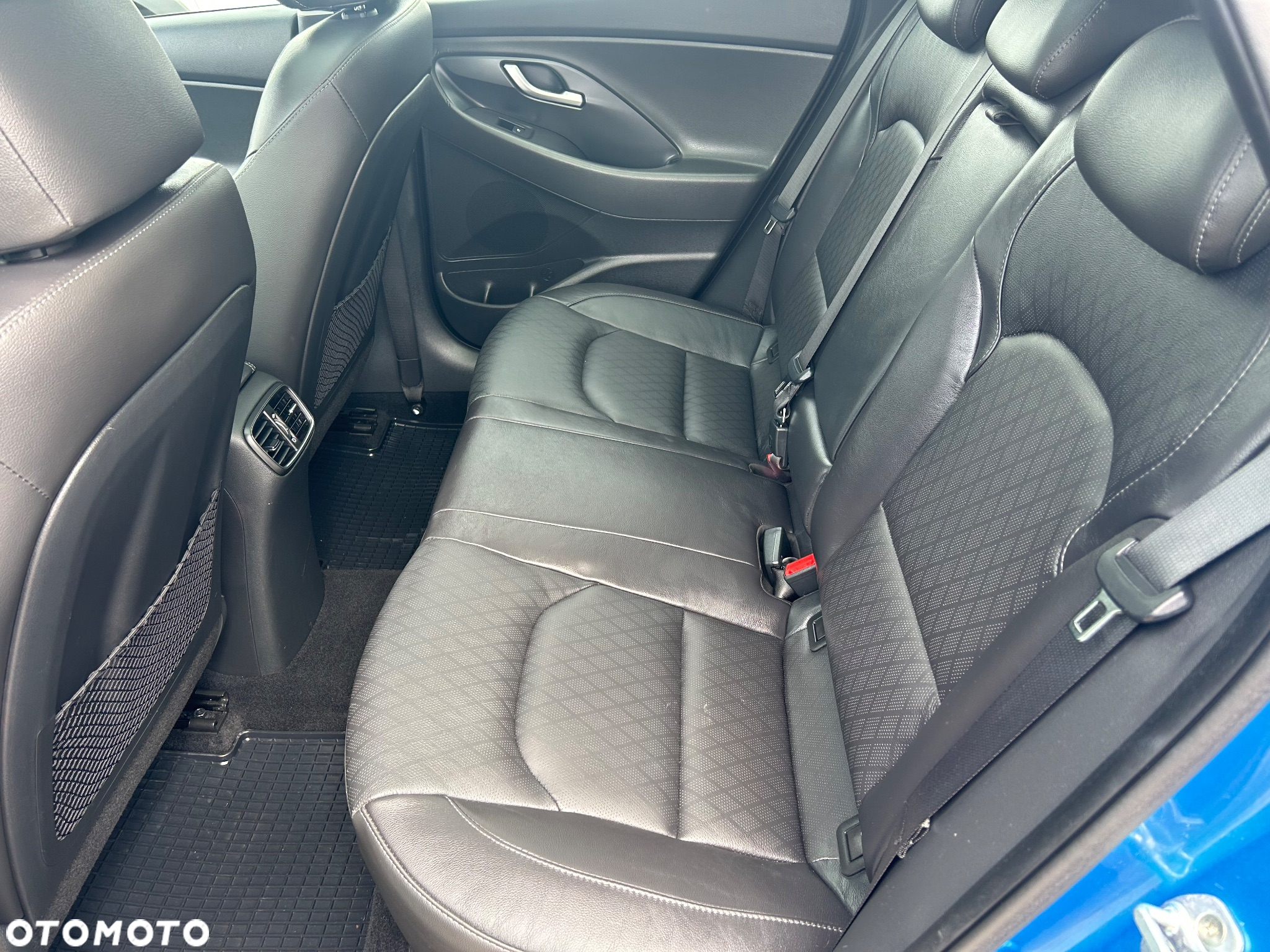 Hyundai i30 1.4 T-GDI DCT Premium - 13