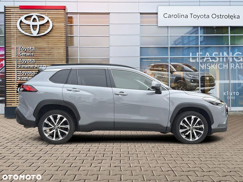 Toyota Corolla Cross - 8