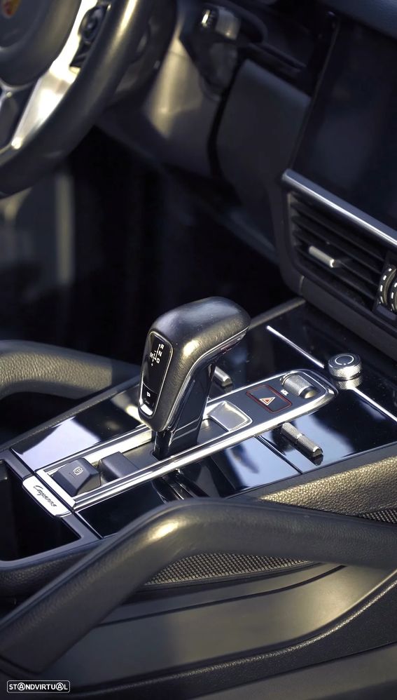 Porsche Cayenne Coupé E-Hybrid Tiptronic S Platinum Edition - 28