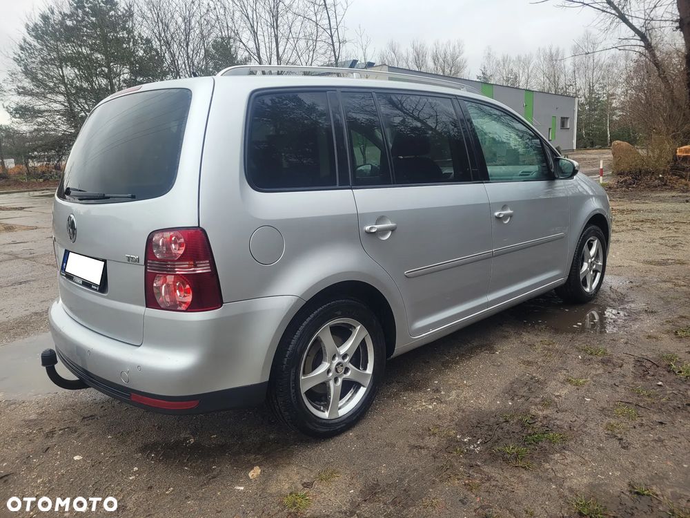 Volkswagen Touran 1.9 TDI DPF Trendline - 4