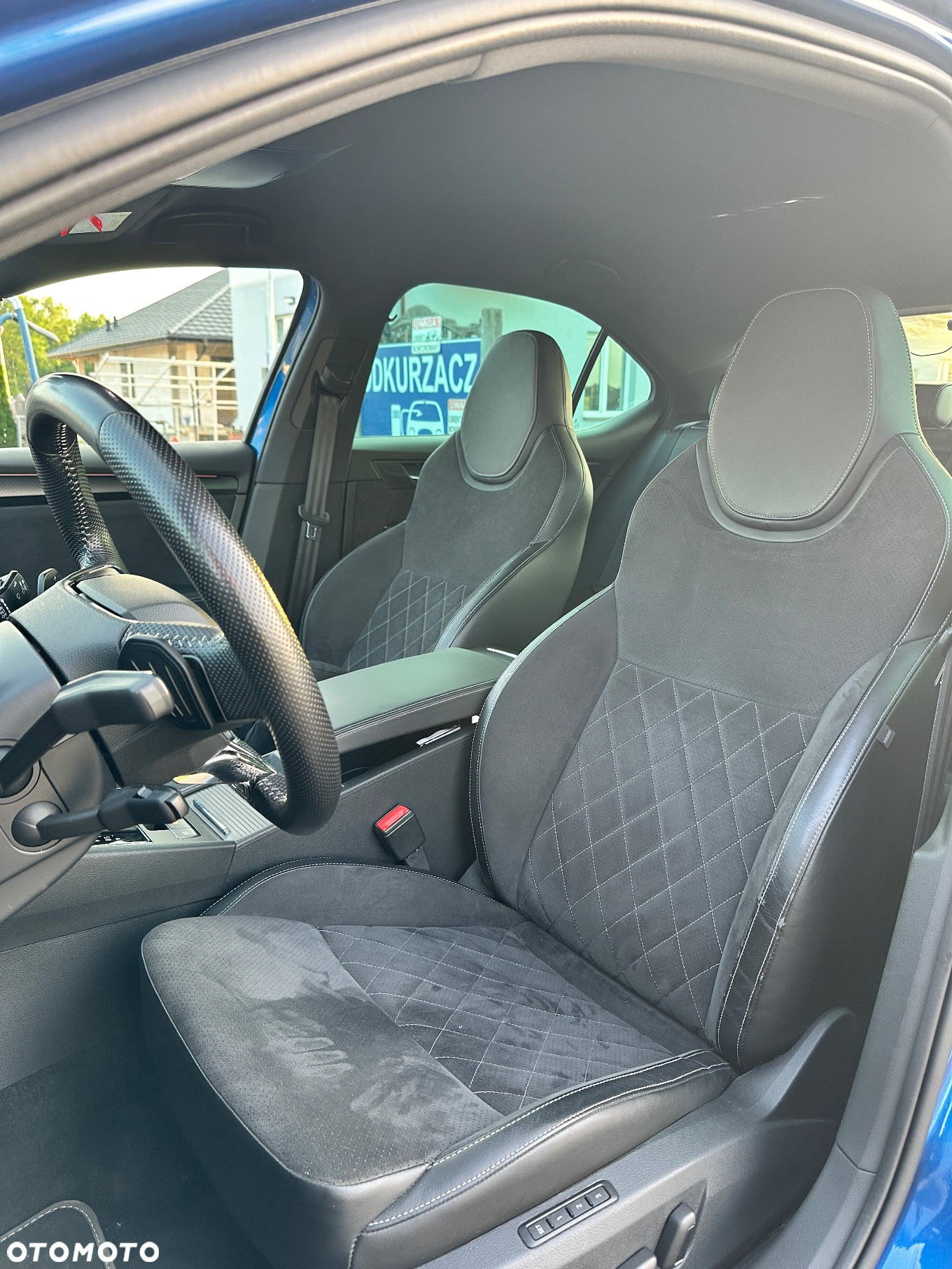 Skoda Superb 2.0 TDI DSG Sportline - 18