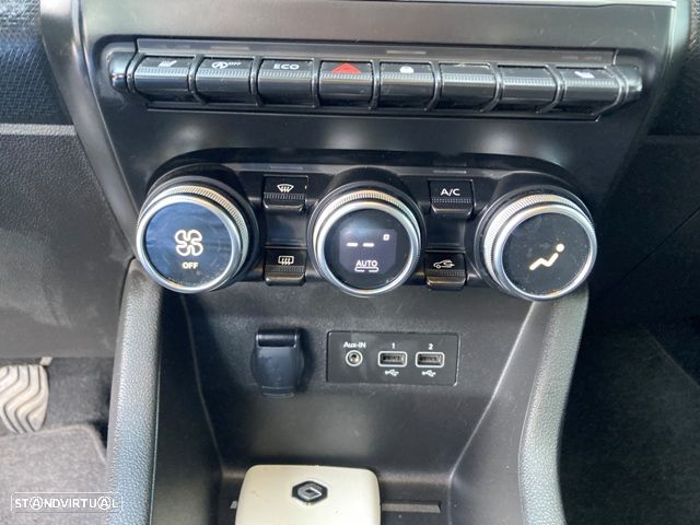 Renault Clio TCe 90 EVOLUTION - 24