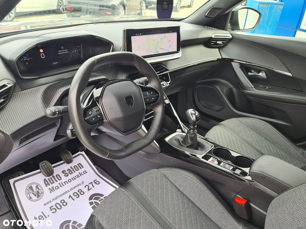 Peugeot 2008 PureTech 100 Allure S&S BVM6 - 20