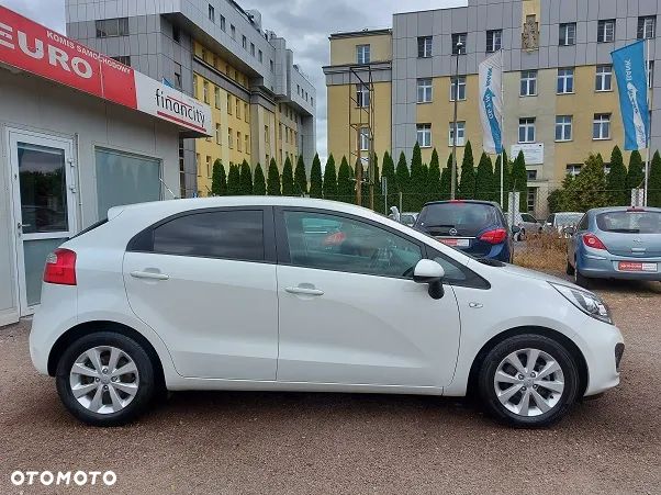 Kia Rio 1.2 M - 6