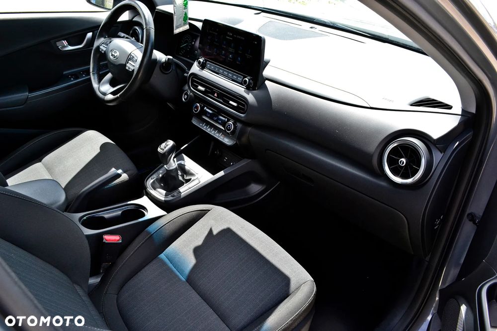 Hyundai Kona - 13