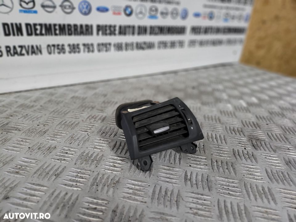 Grila Aerisire Ventilatie Bord Stanga Bmw X3 F25 Dezmembrez Bmw F25 X3 - 2