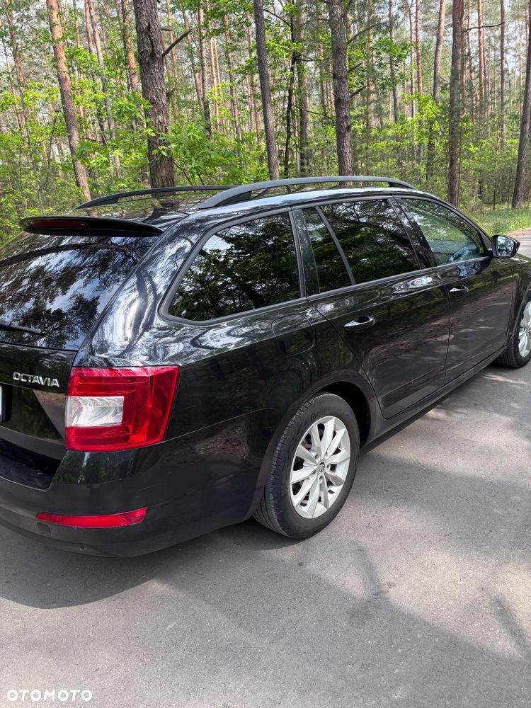 Skoda Octavia 2.0 TDI Ambition - 6