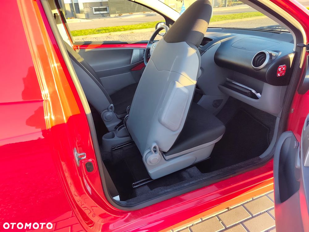 Toyota Aygo - 24