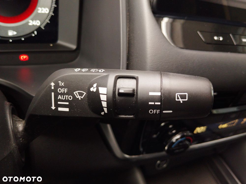 Nissan Qashqai 1.3 DIG-T mHEV N-Connecta - 21