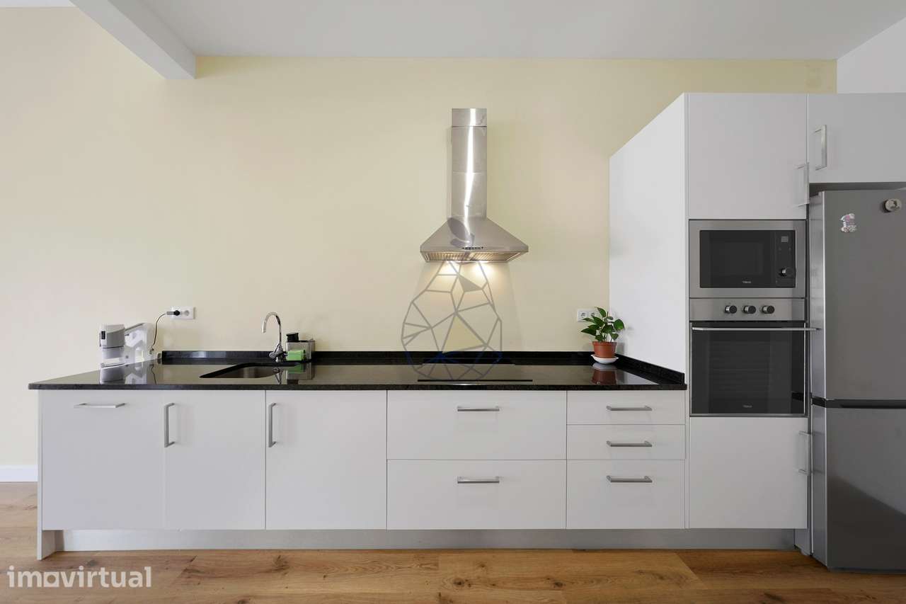 Viva o Encanto da Cidade Antiga - Apartamento com Tetos Altos e Muito - Grande imagem: 3/56