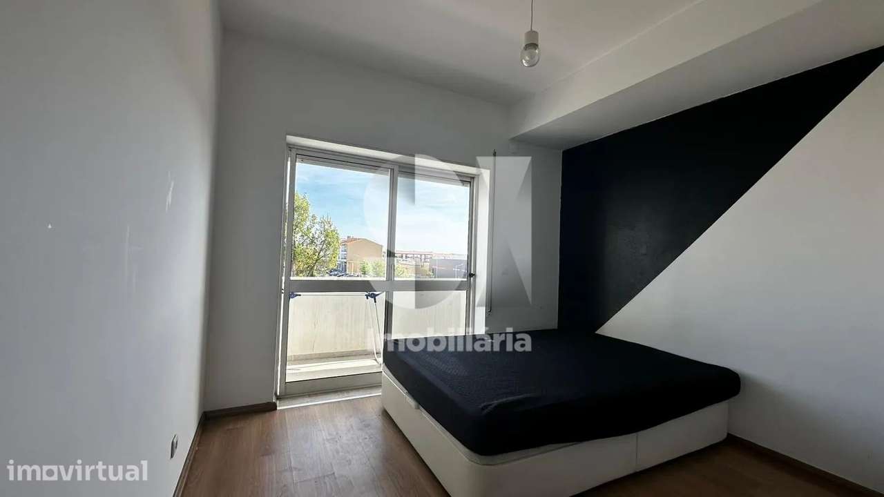 APARTAMENTO T4 | MARINHA GRANDE - Grande imagem: 2/16