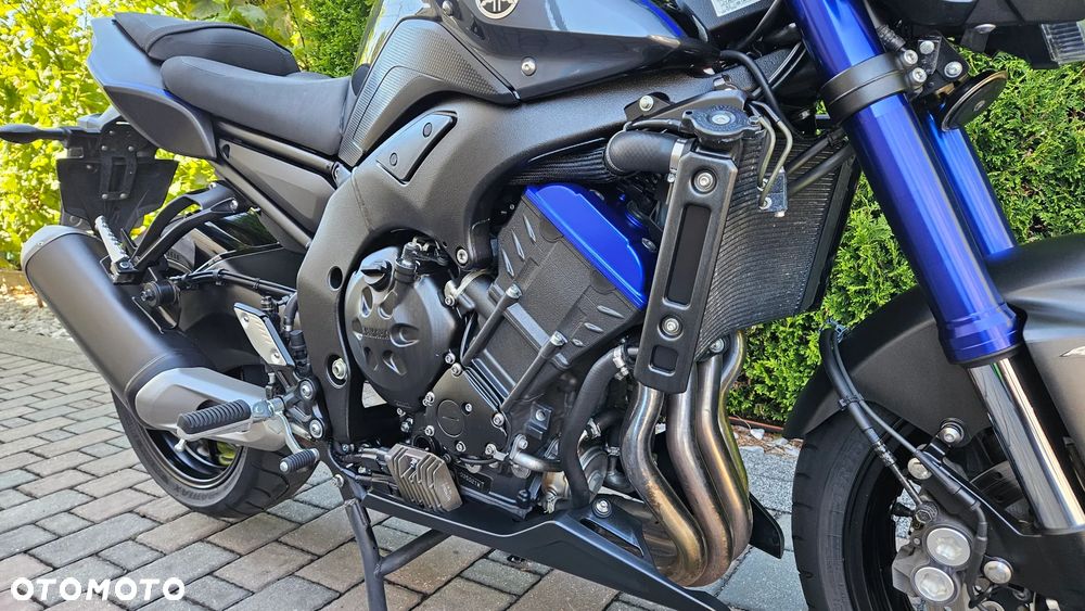 Yamaha FZ8 - 19