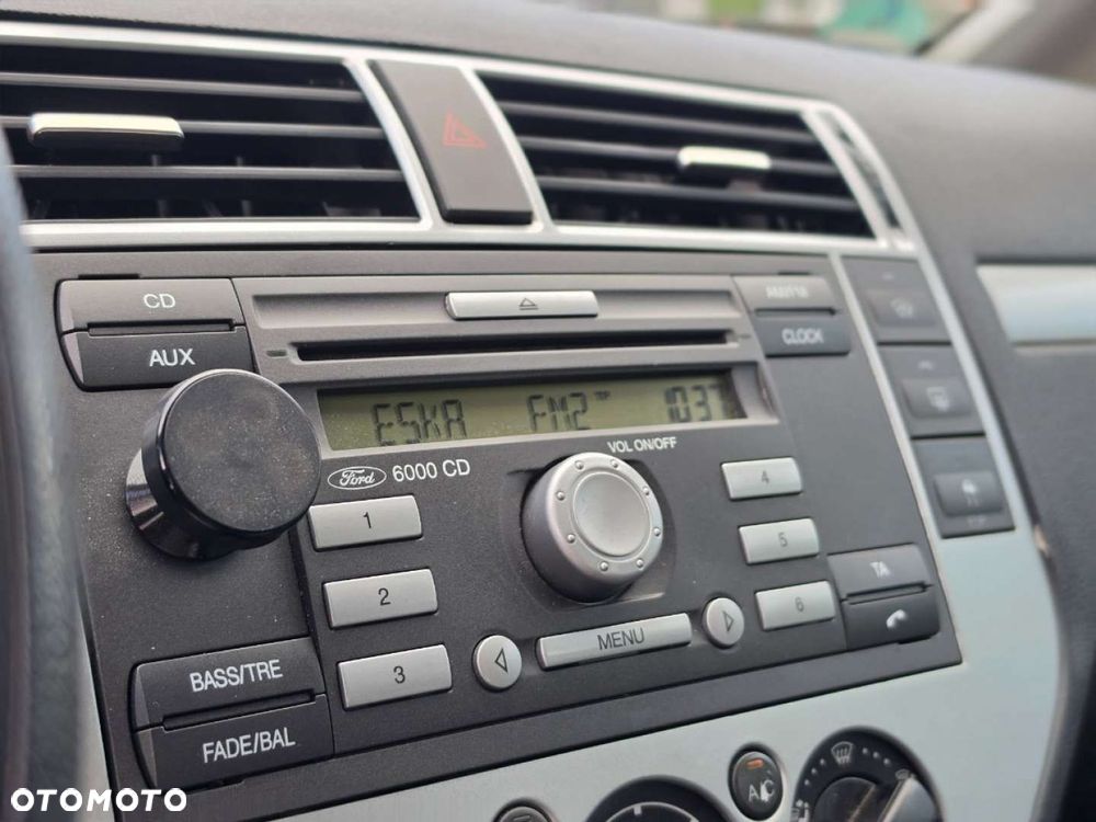 Ford C-MAX - 19