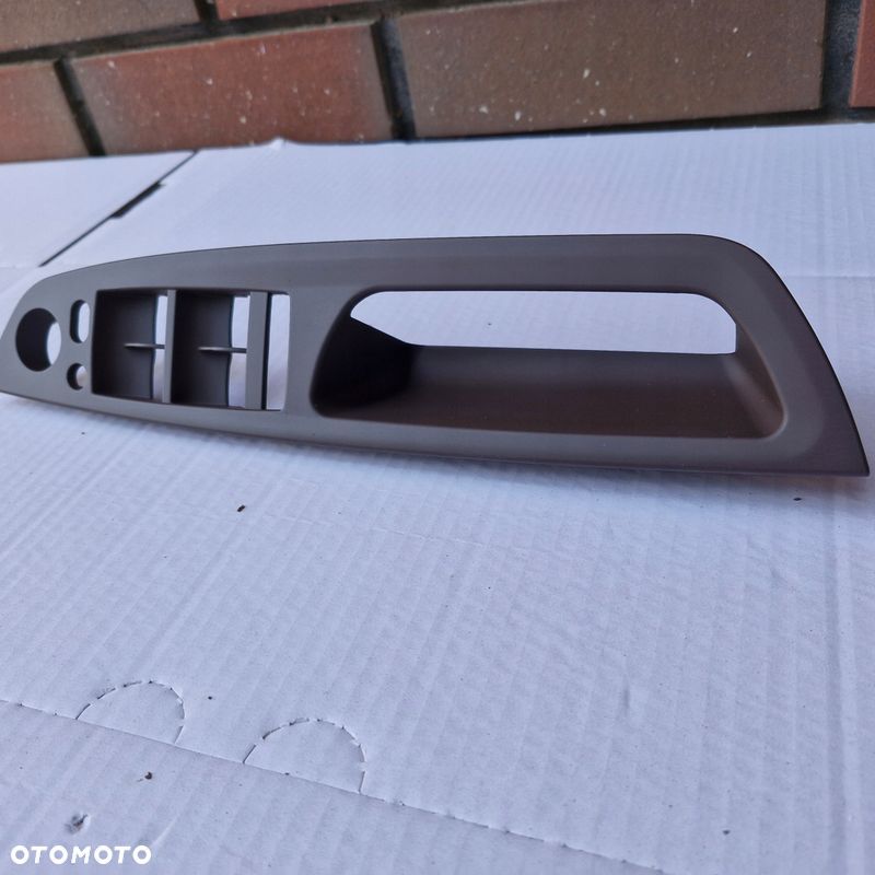 Uchwyt Boczka Drzwi MOKA 51416975797 Do BMW X5 E70 X6 E71 - 2