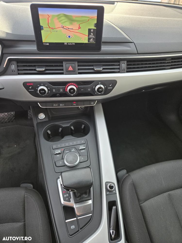 Audi A4 Limuzina 2.0 TDI DPF multitronic Attraction - 17