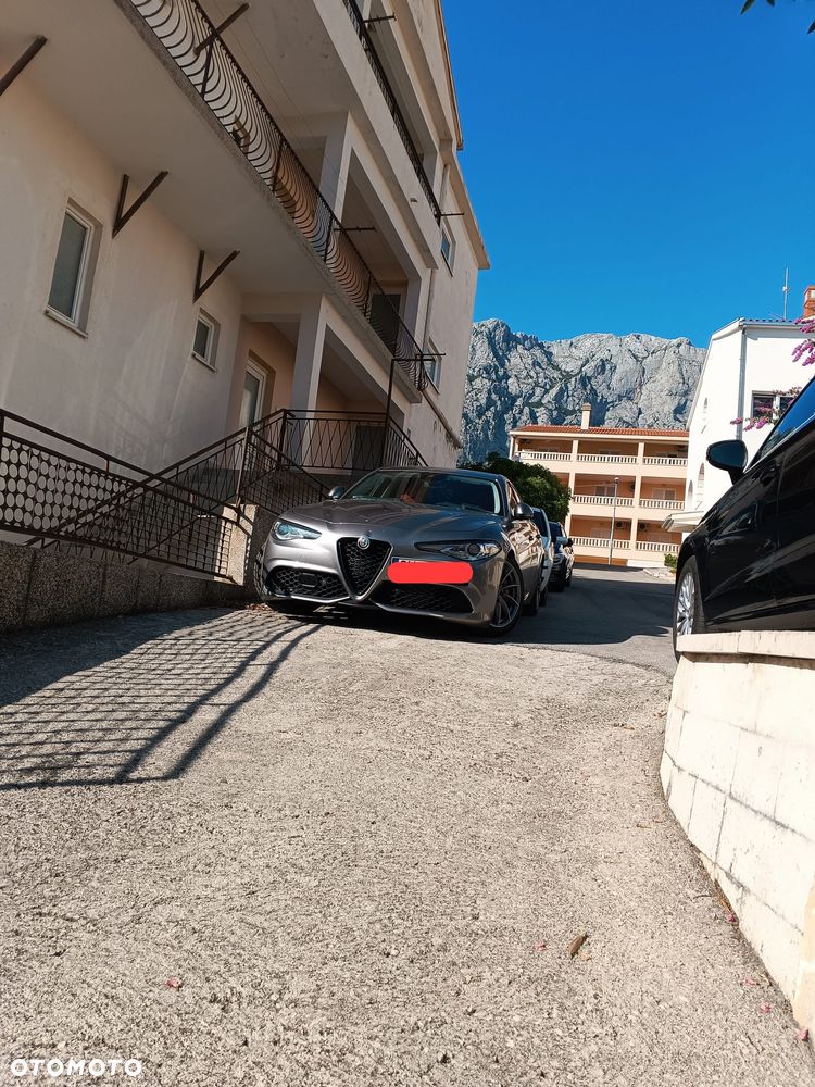 Alfa Romeo Giulia 2.0 Turbo 16V AT8 Veloce Ti - 6