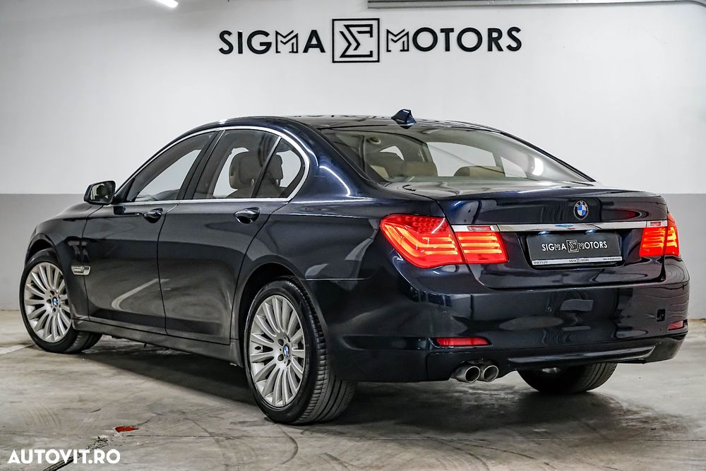 BMW Seria 7 730d - 4