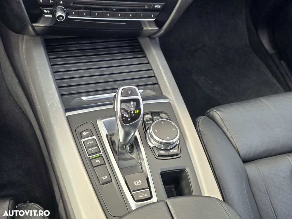 BMW X5 xDrive40d - 36