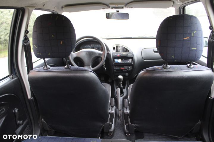 Citroën Saxo 1.1 SX - 16