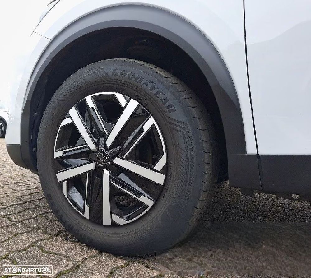 Peugeot 2008 1.5 BlueHDi Active EAT8 - 6