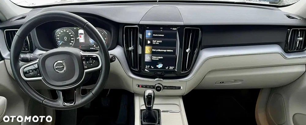 Volvo XC 60 D3 Momentum Pro - 9