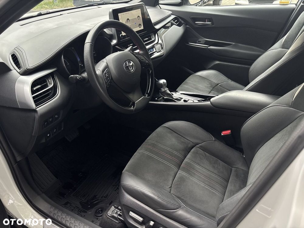 Toyota C-HR 2.0 Hybrid GR Sport - 13