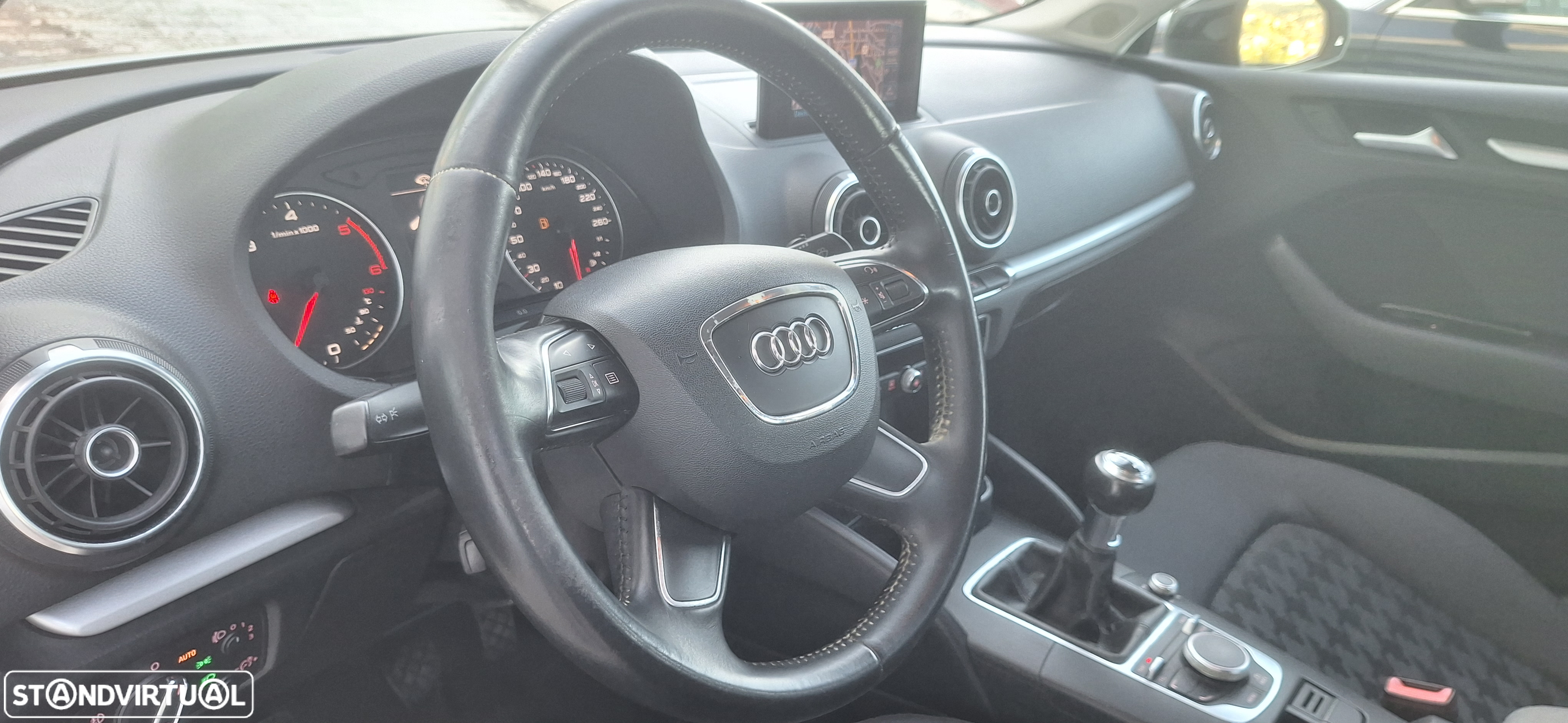 Audi A3 Limousine 1.6 TDI Attraction - 21