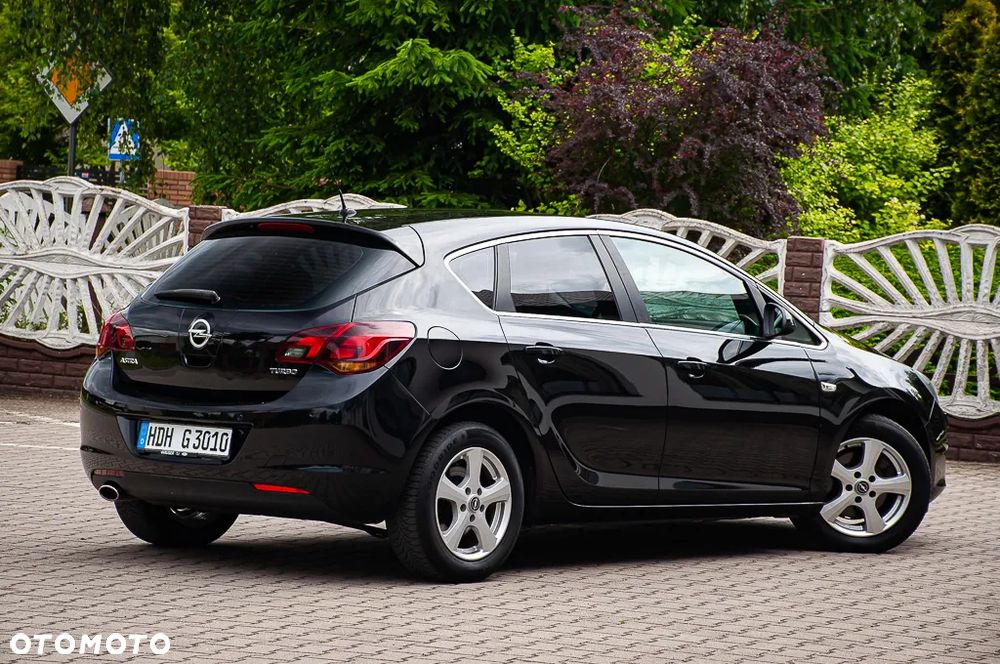 Opel Astra 1.6 Turbo Edition Sport - 9