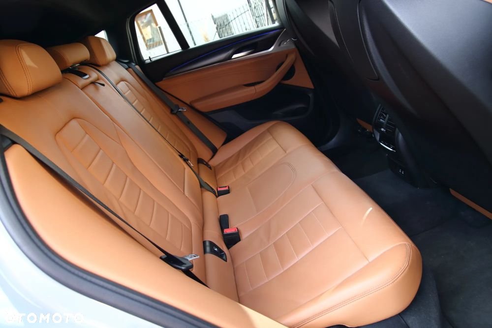 BMW X4 xDrive30d mHEV M Sport sport - 23