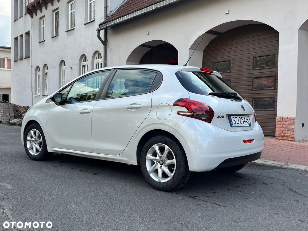 Peugeot 208 1.2 PureTech Active - 4
