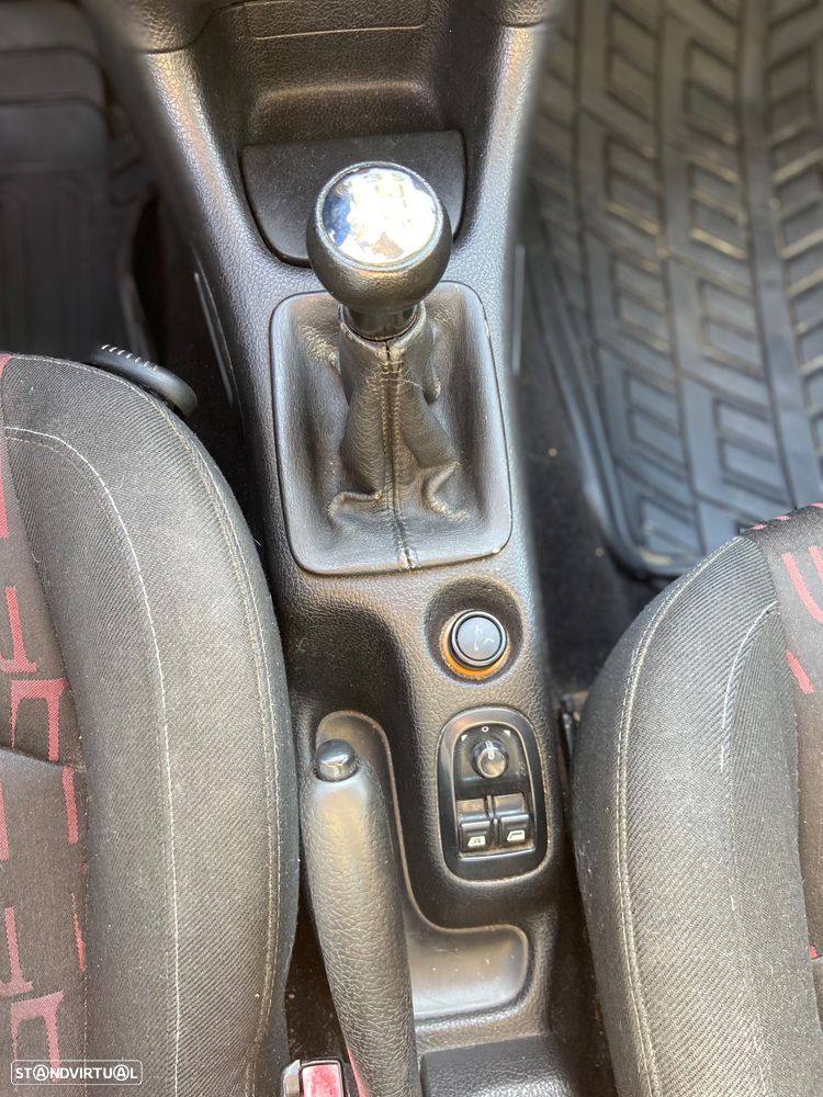 Peugeot 206 2.0 HDi XS - 8