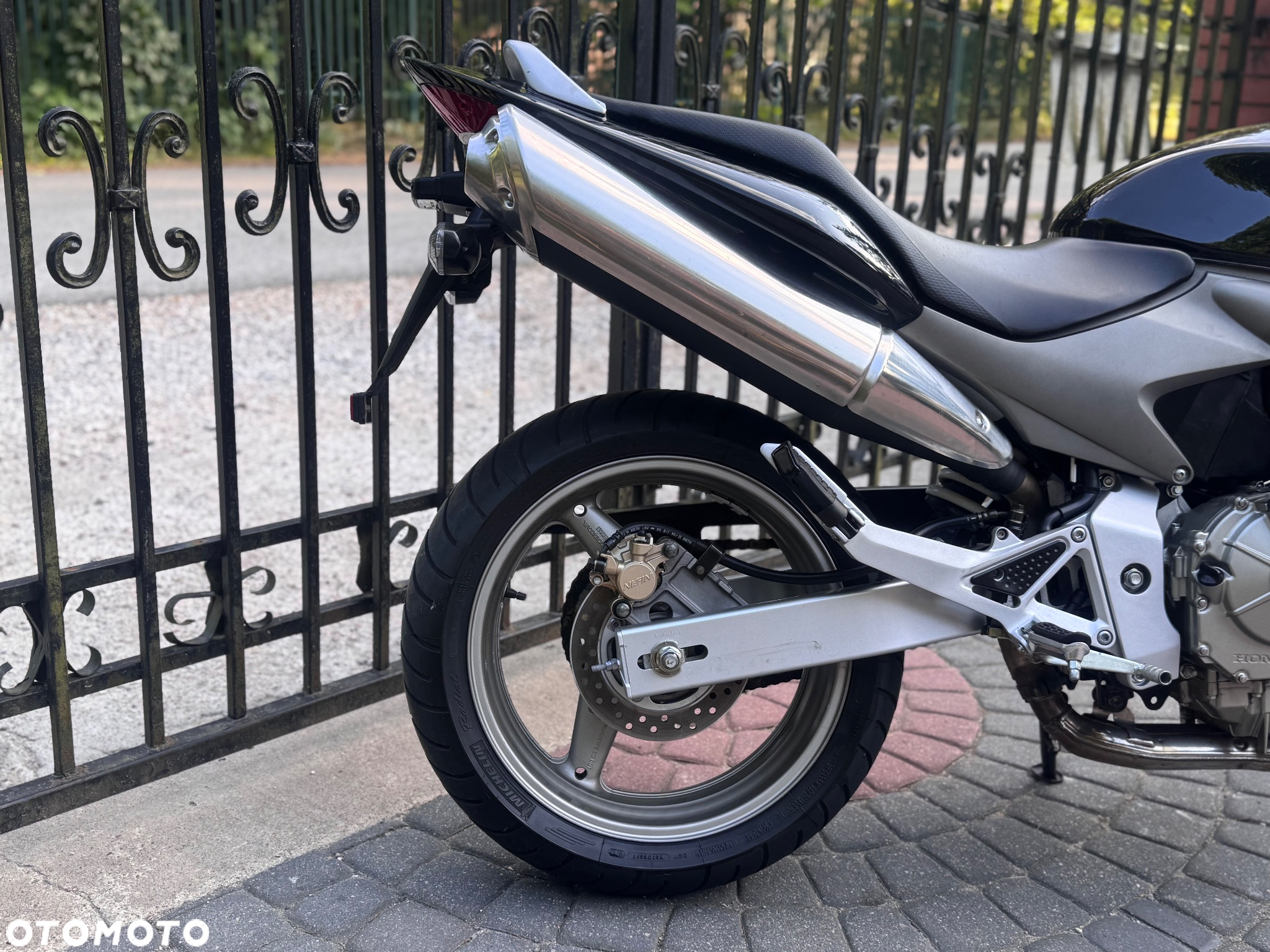 Honda CB - 9
